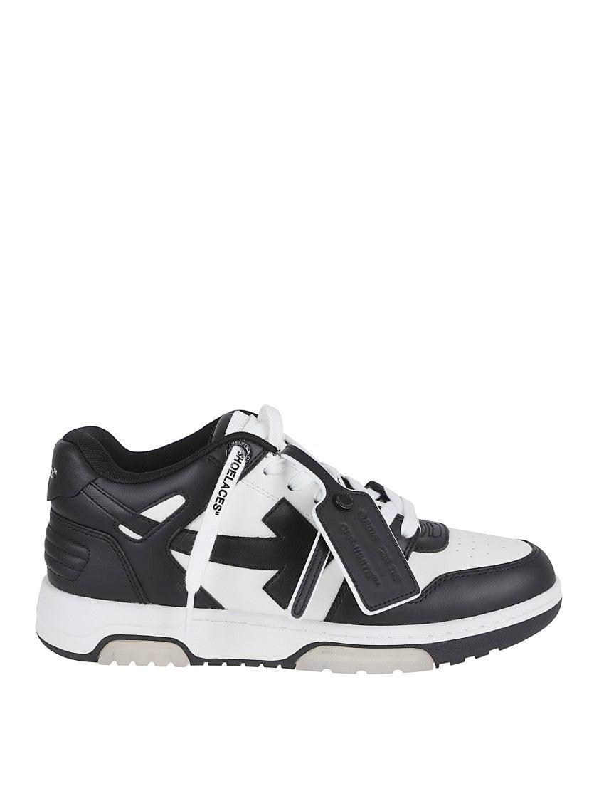 Off-White Low-Top Leather Sneakers With Dynamic Detailing