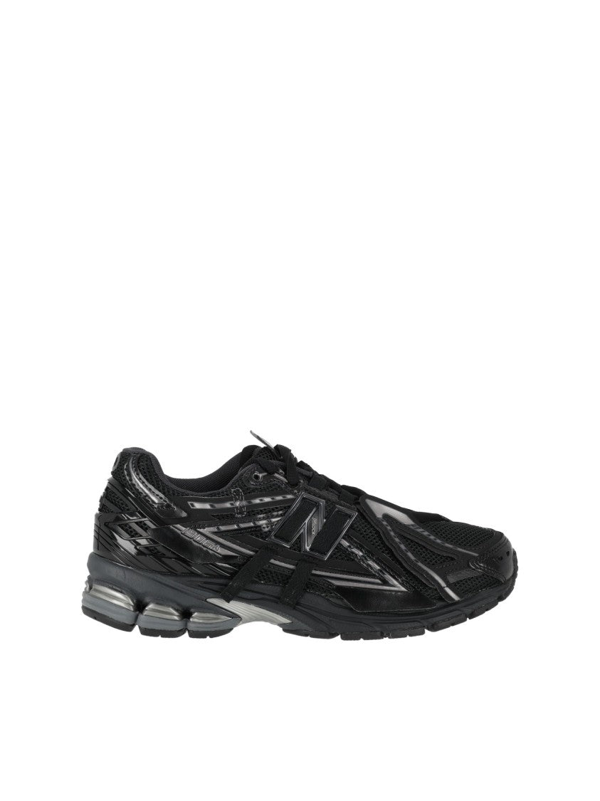 New Balance Black Synthetic-Mesh Sneakers