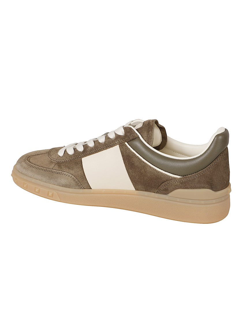 Valentino Garavani Low-Top Suede Sneakers With Contrasting White Panel And Embossed Detailing