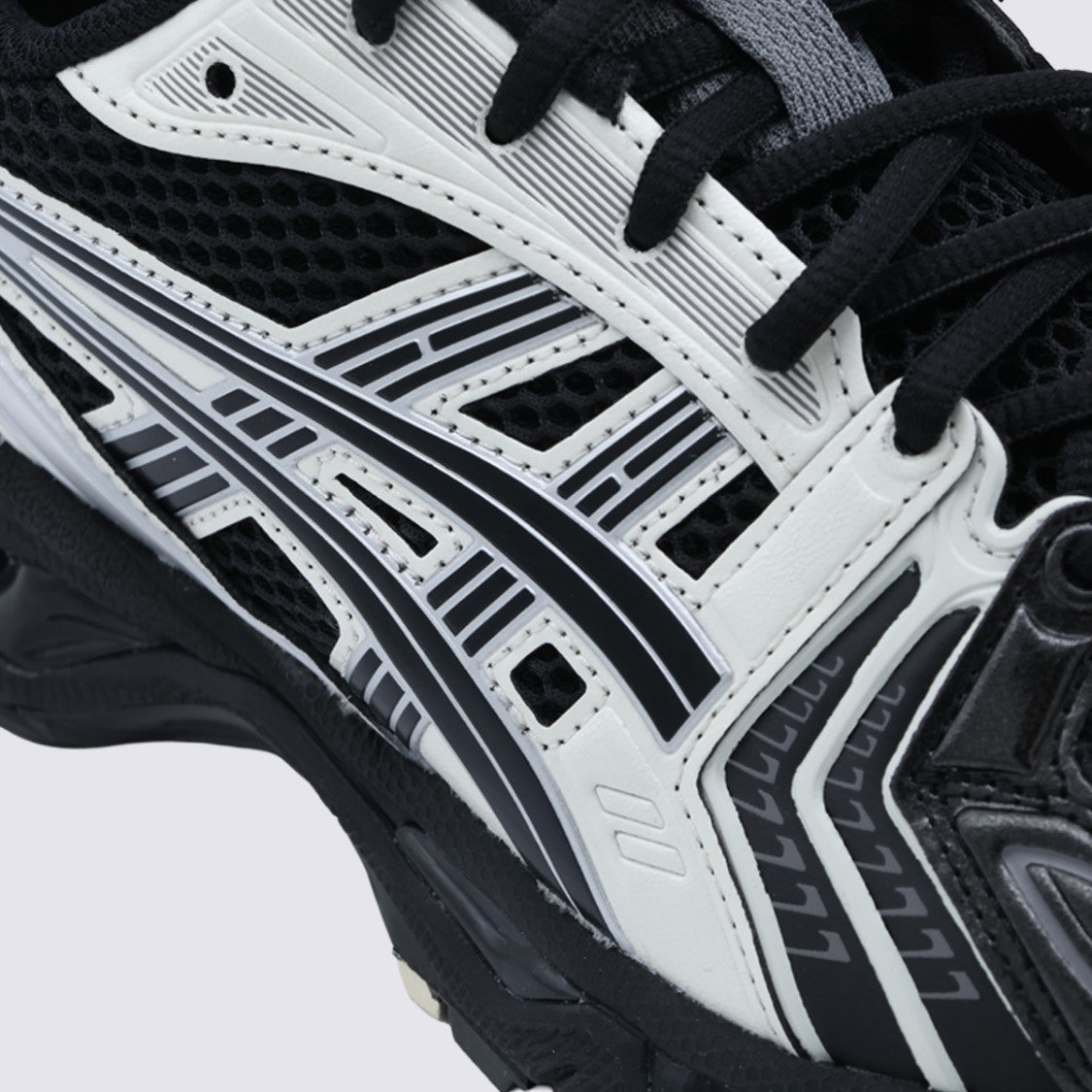 Asics Dynamic Black Mesh Sneakers With Sculpted Heel