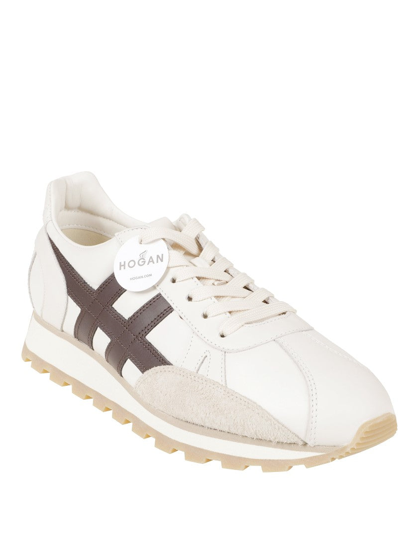 Hogan Low-Profile Beige Sneakers With Contrasting Dark Brown Stripes