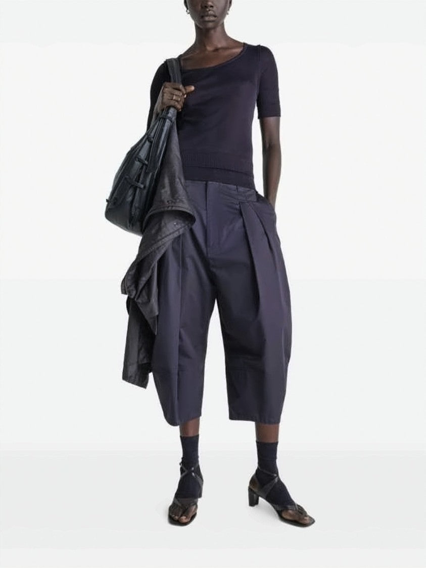 Lemaire Fitted Short-Sleeved Top With Scoop Neckline And Textured Hem
