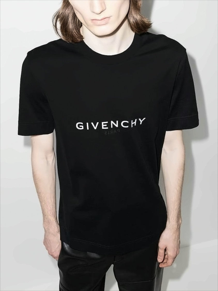 Givenchy Relaxed Black Cotton Crew Neck T-Shirt With Logo