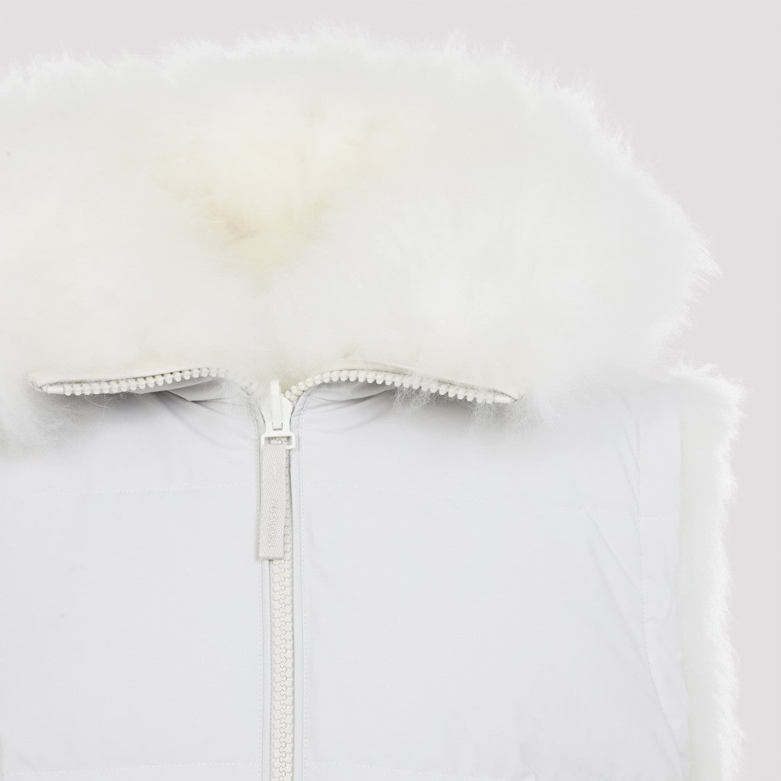 Yves Salomon Double-Faced White Lamb Gilet With Quilted Design