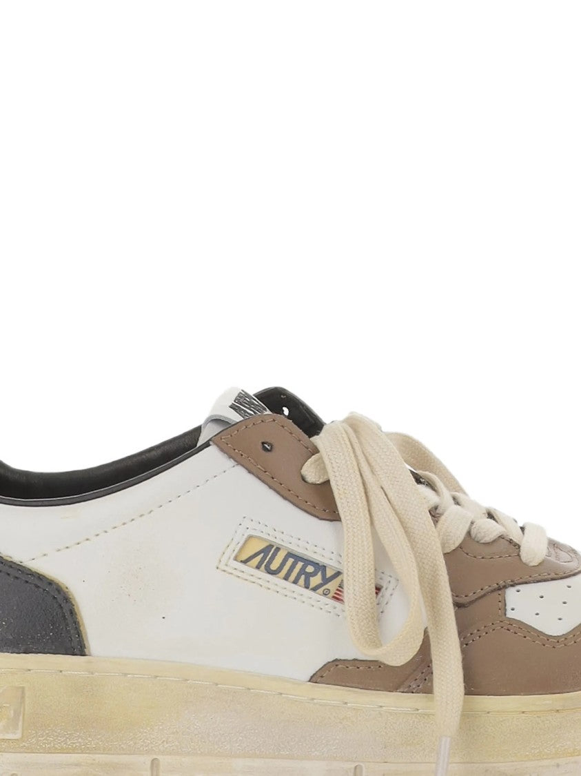 Autry Sup Wint Low Perforated Leather Low-Top Sneakers