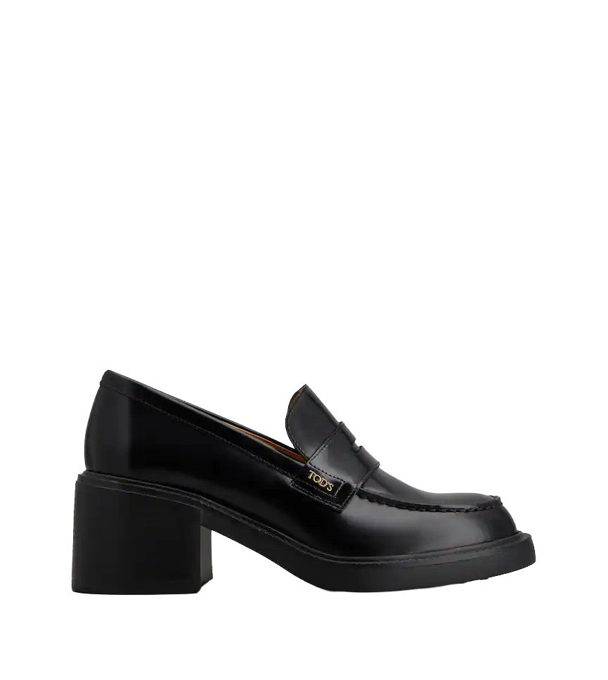 Tod's Refined Black Calfskin Loafers With Timeless Design