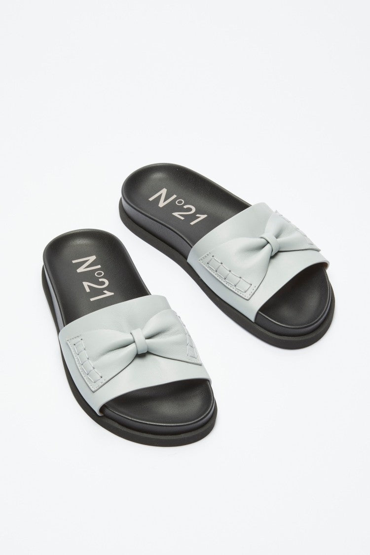 N°21 Leather Fussbett