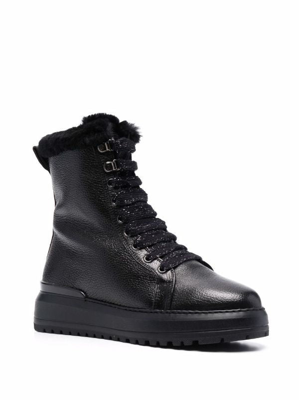 Baldinini Smooth Black Leather Ankle Boots With Textured Finish And Plush Lining