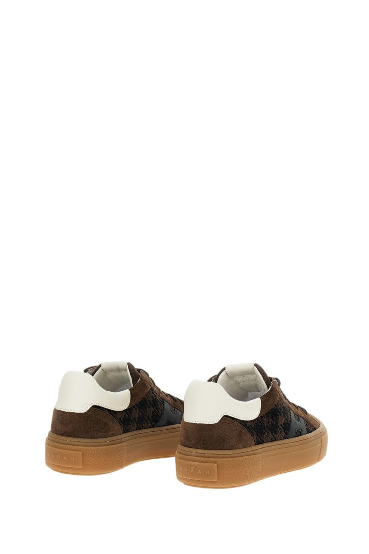 Hogan Skater-Inspired Low-Top Sneakers With Memory Foam Insole