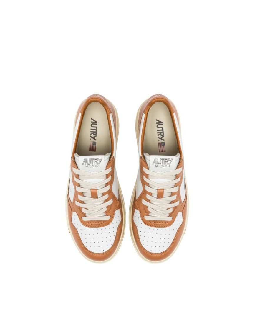 Autry White/Sand Storm Leather Medalist Low-Top Sneakers