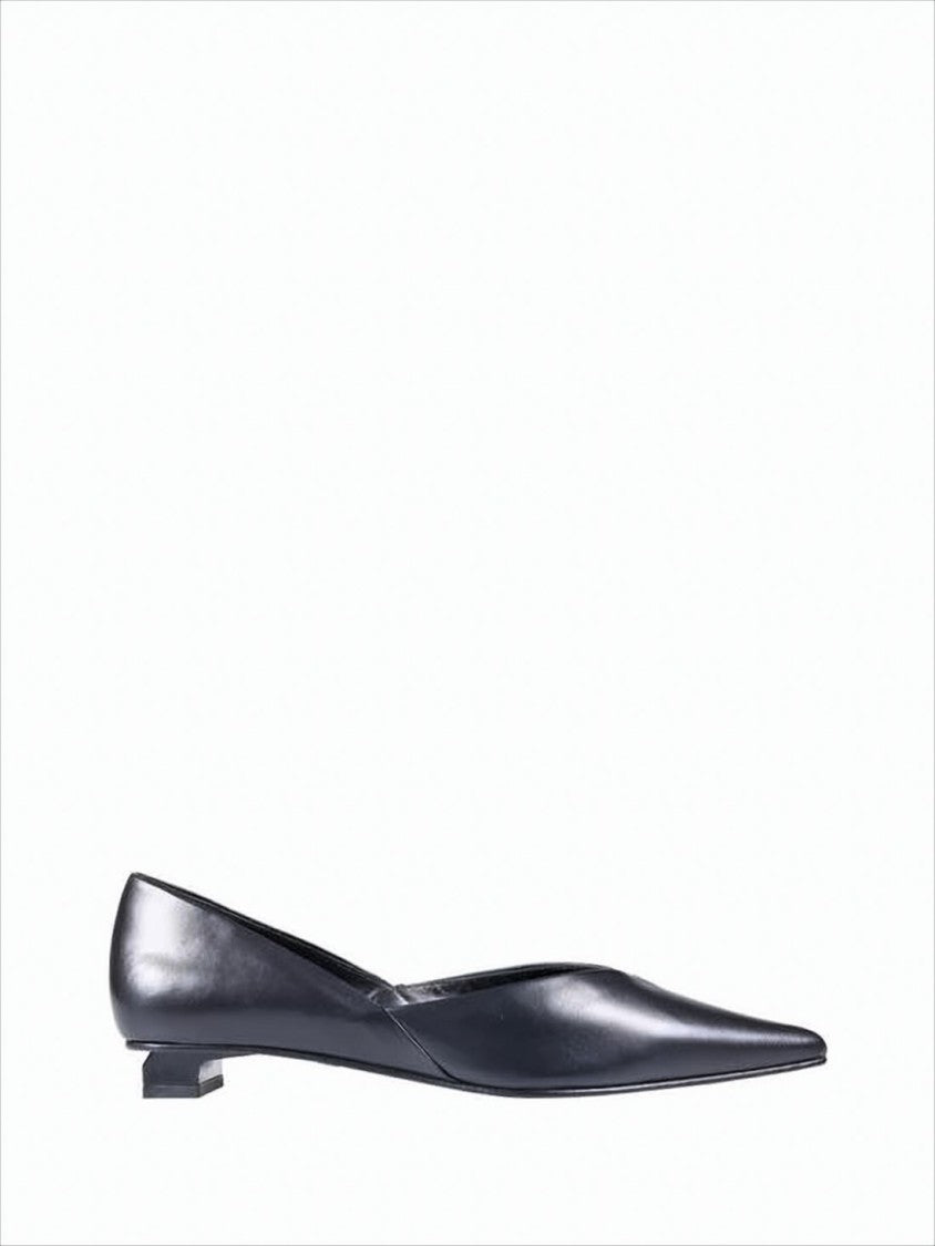 Ami Paris Pointed-Toe Pumps With Unique Low Heel