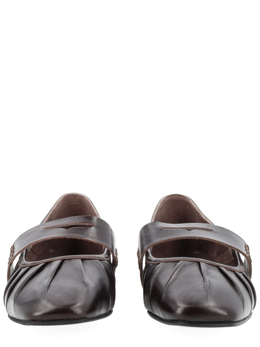 Alohas Bargo Pointed Toe Embossed Flats