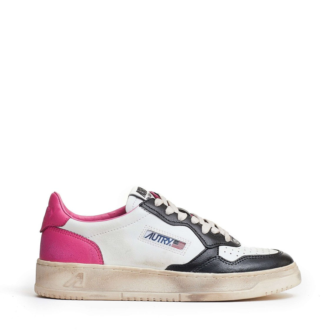 Autry Black Shock Pink Medalist Low Leather Sneakers
