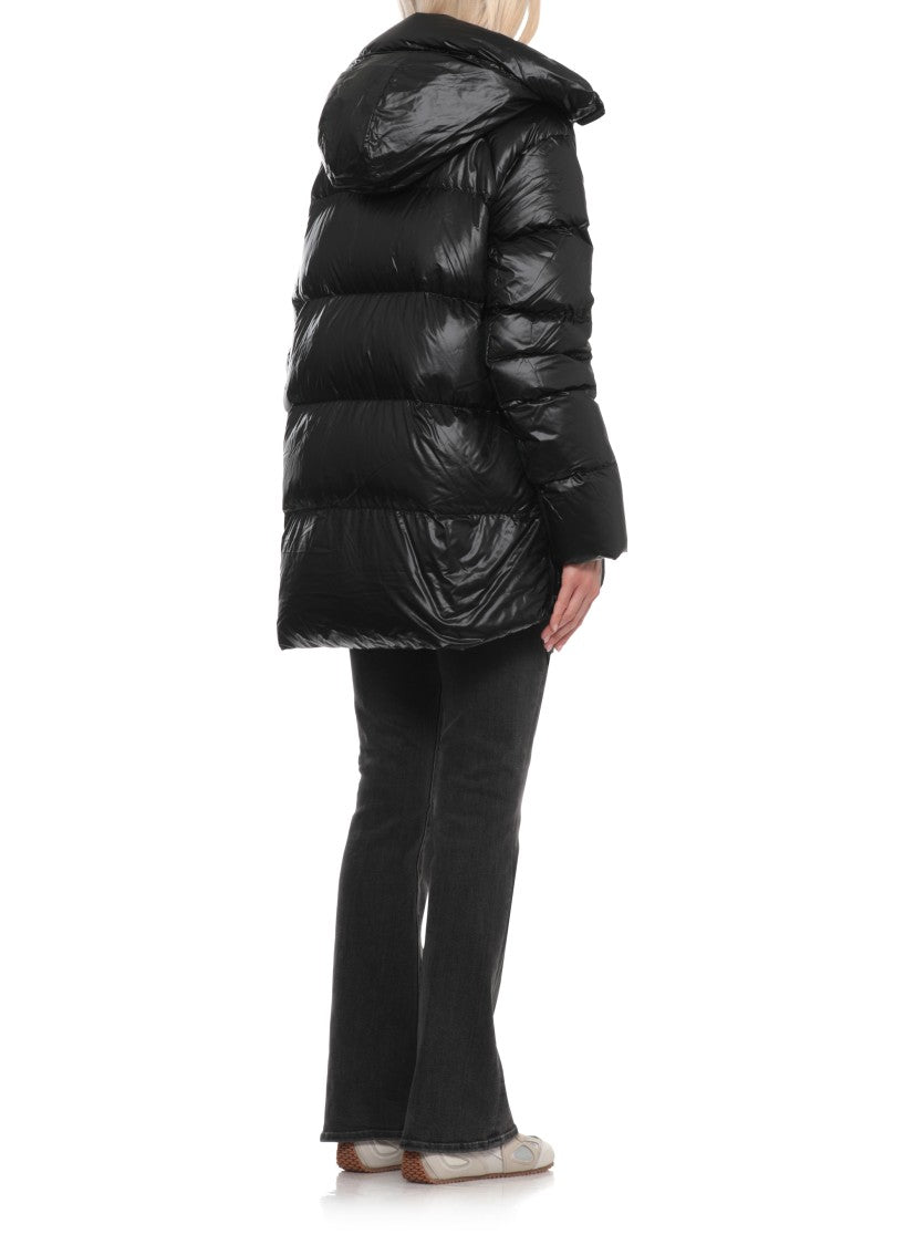Canada Goose Padded And Quilted Black Down Jacket