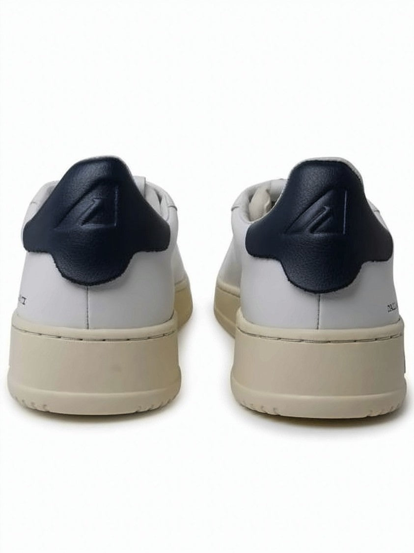 Autry Dallas Low Sneakers With Clean Aesthetic And Subtle Details