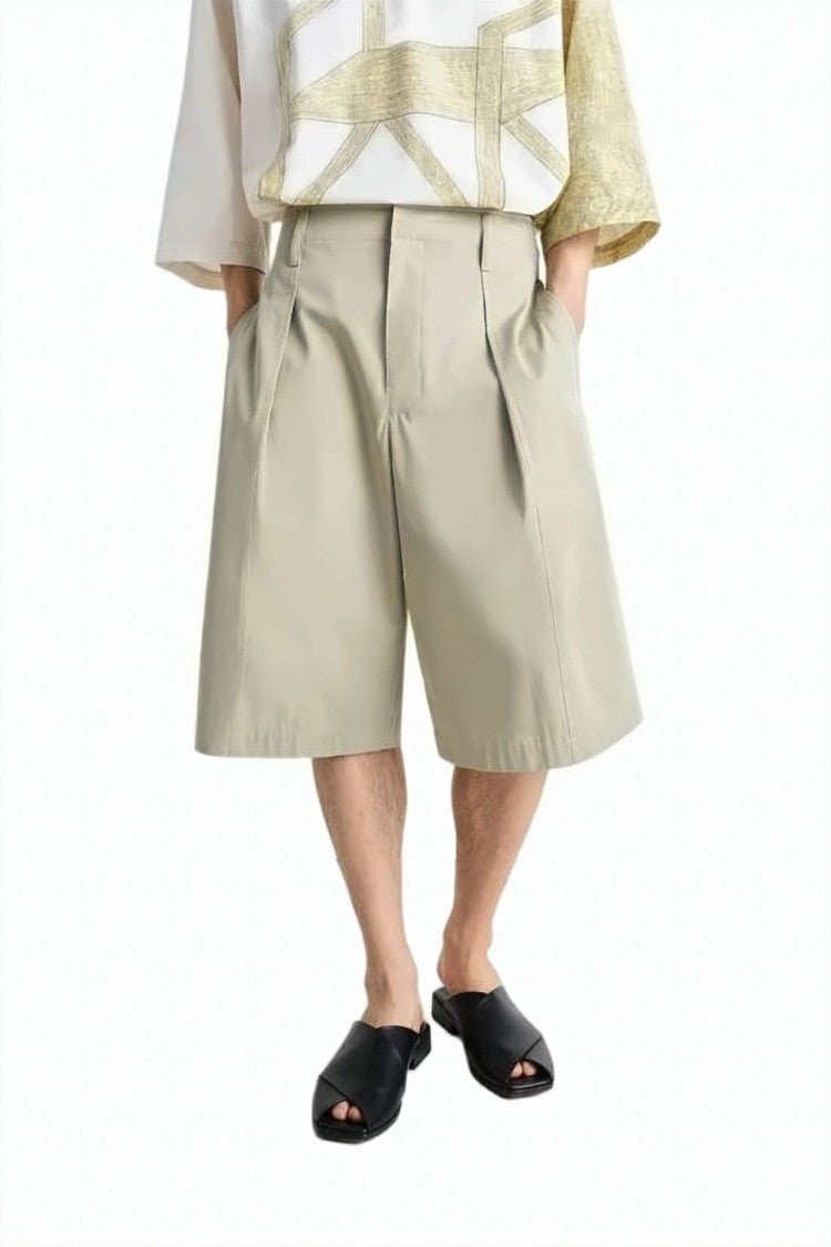 Lemaire Loose-Fit High-Waisted Shorts With Design