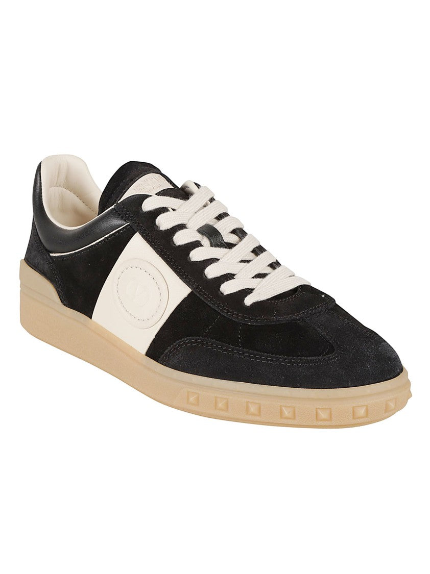 Valentino Garavani Low-Top Calf Leather Sneakers With Studded Beige Sole