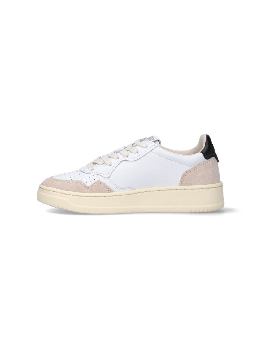 Autry White Medalist Low-Top Leather Sneakers