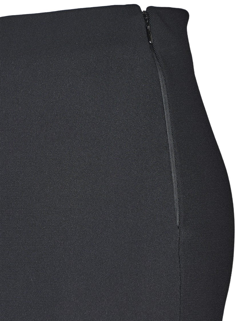 Max Mara Fitted Black Skirt With Discreet Side Zipper