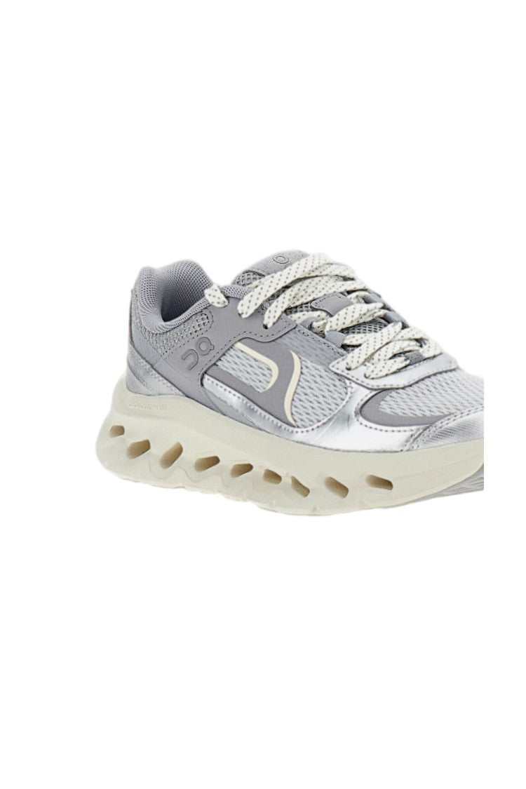 On Running Grey Silver Cloudtilt Arc Mesh Sneakers