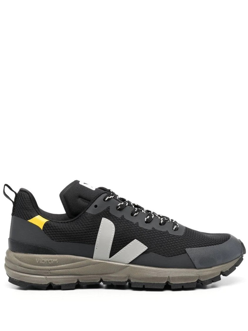 Veja Dekkan Sneakers