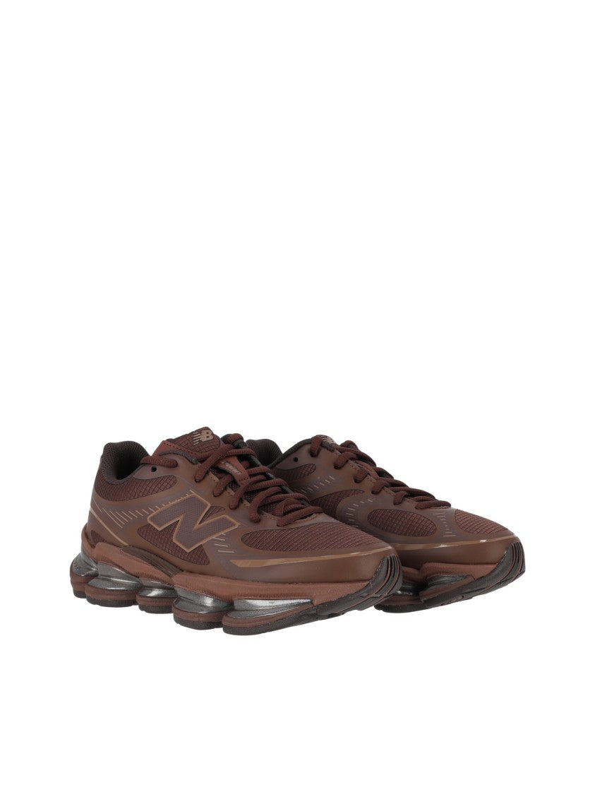 New Balance Oak/Black Synthetic Segmented Sole Sneakers