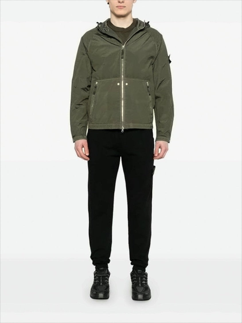 Stone Island Lightweight Hooded Green Jacket With Zipper Closure