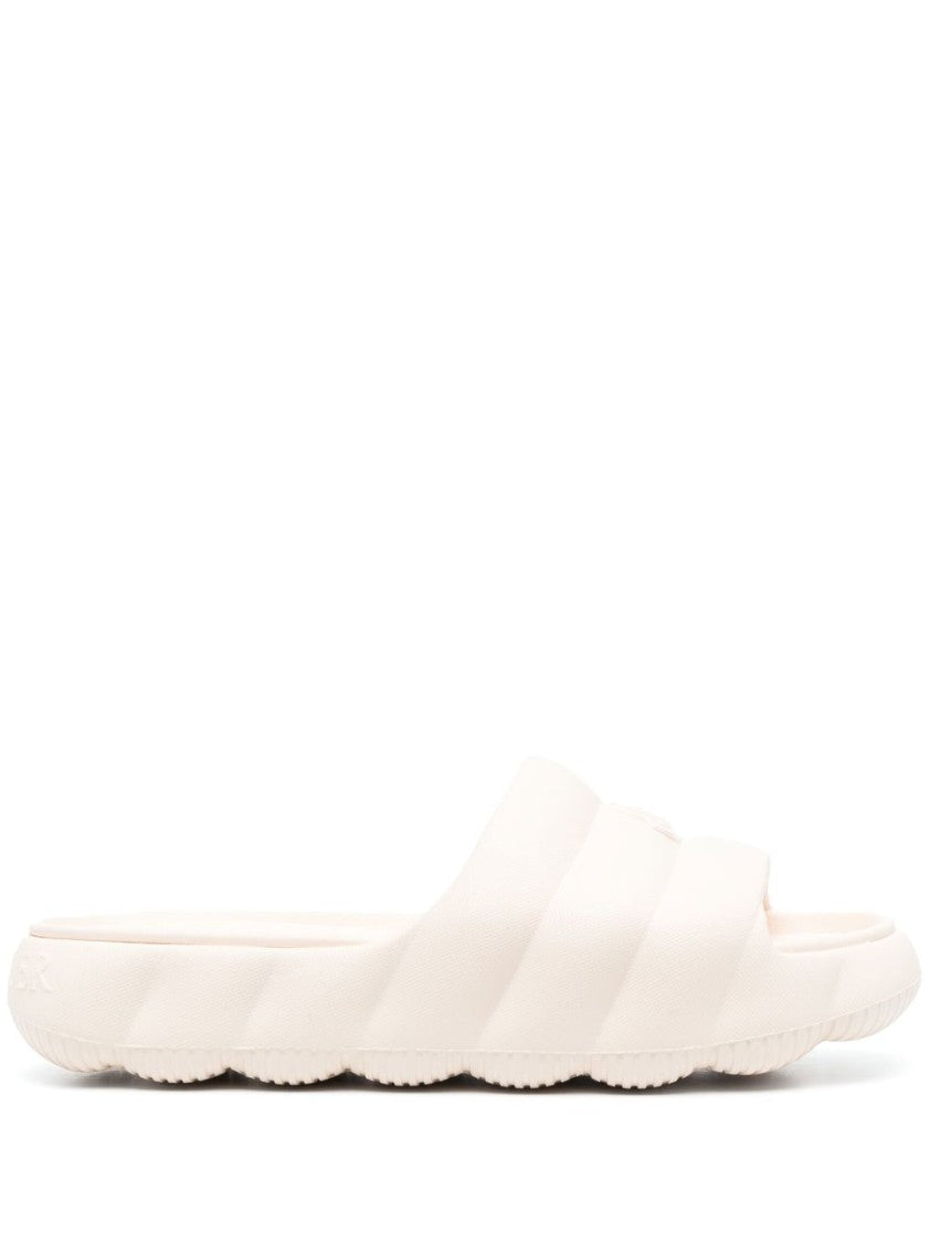 Moncler Modern White Sandals With Cushioned Strap