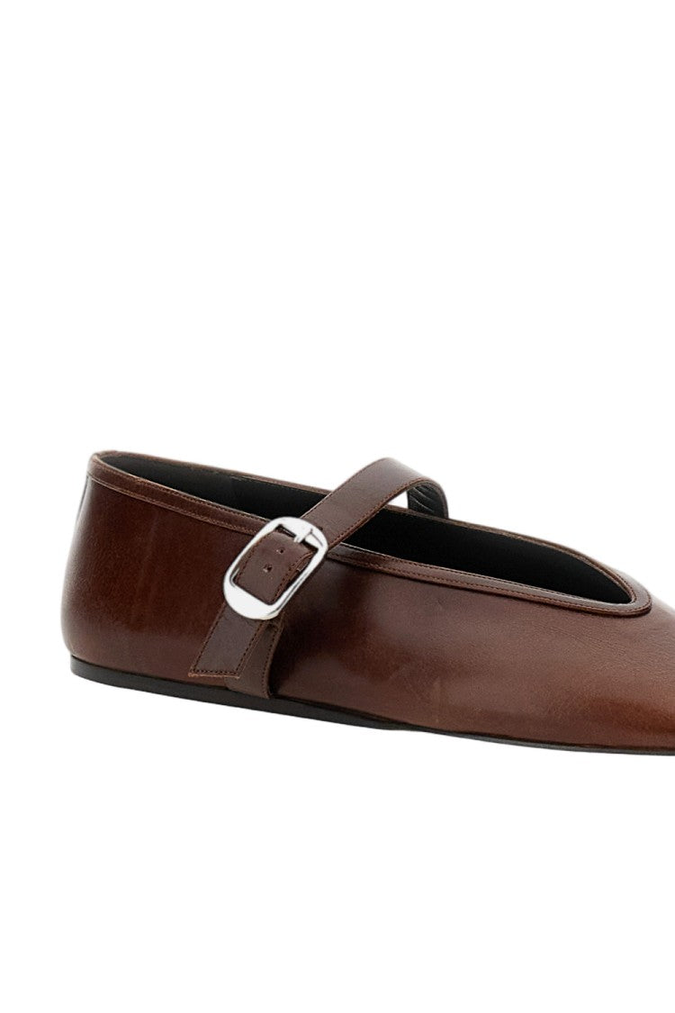 Le Monde Béryl Brown Calf Leather Stella Slipper Flats