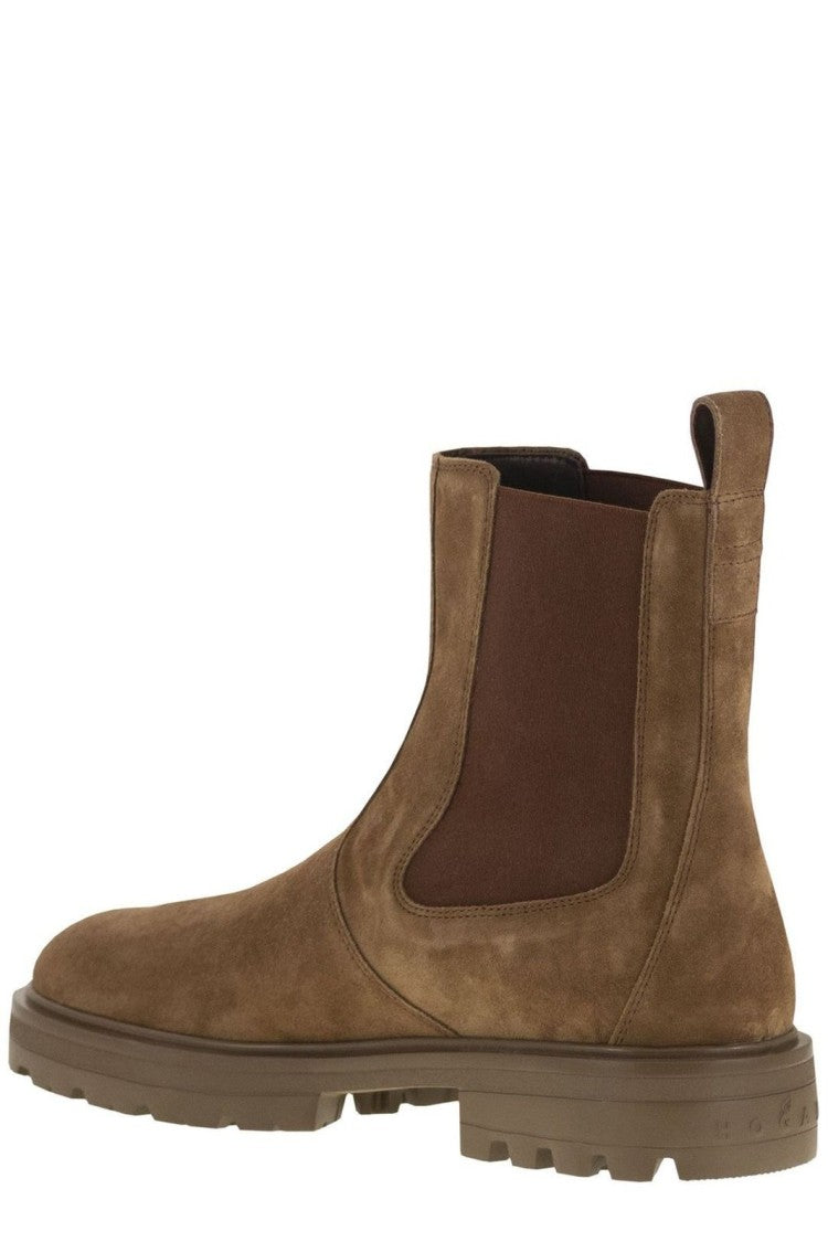 Hogan Classic Brown Leather Boots With Robust Sole And Lace-Up Front