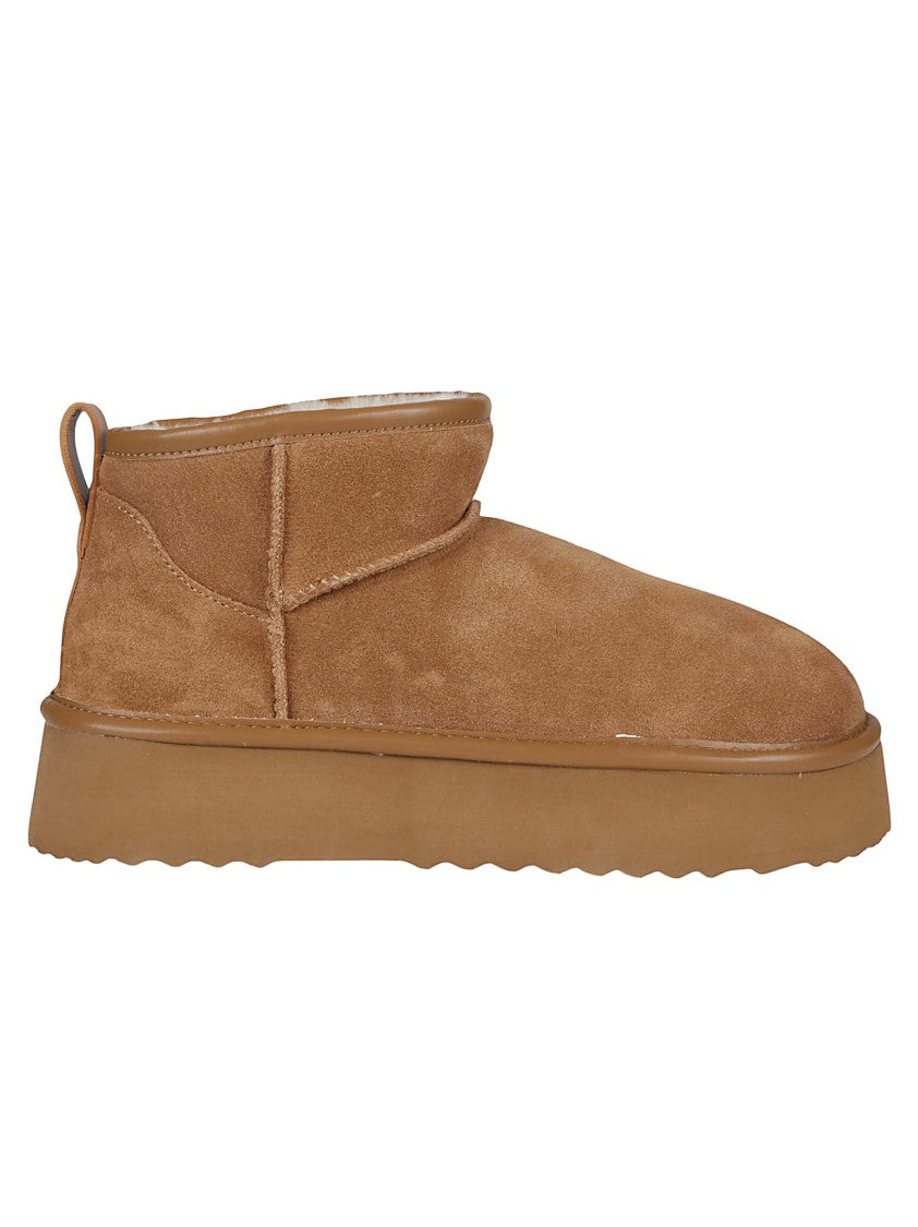 Hoor Vega Low Suede Ankle Boots