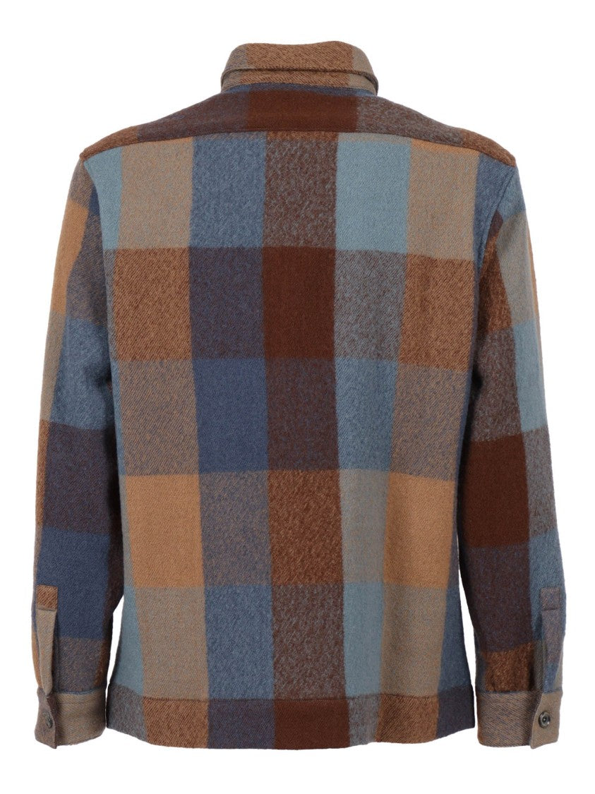 Xacus White Casual Shirt With Structured Collar And Button-Down Front