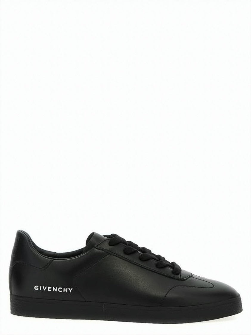 Givenchy Sleek Minimalist Low-Top Sneakers In Smooth Calf Leather