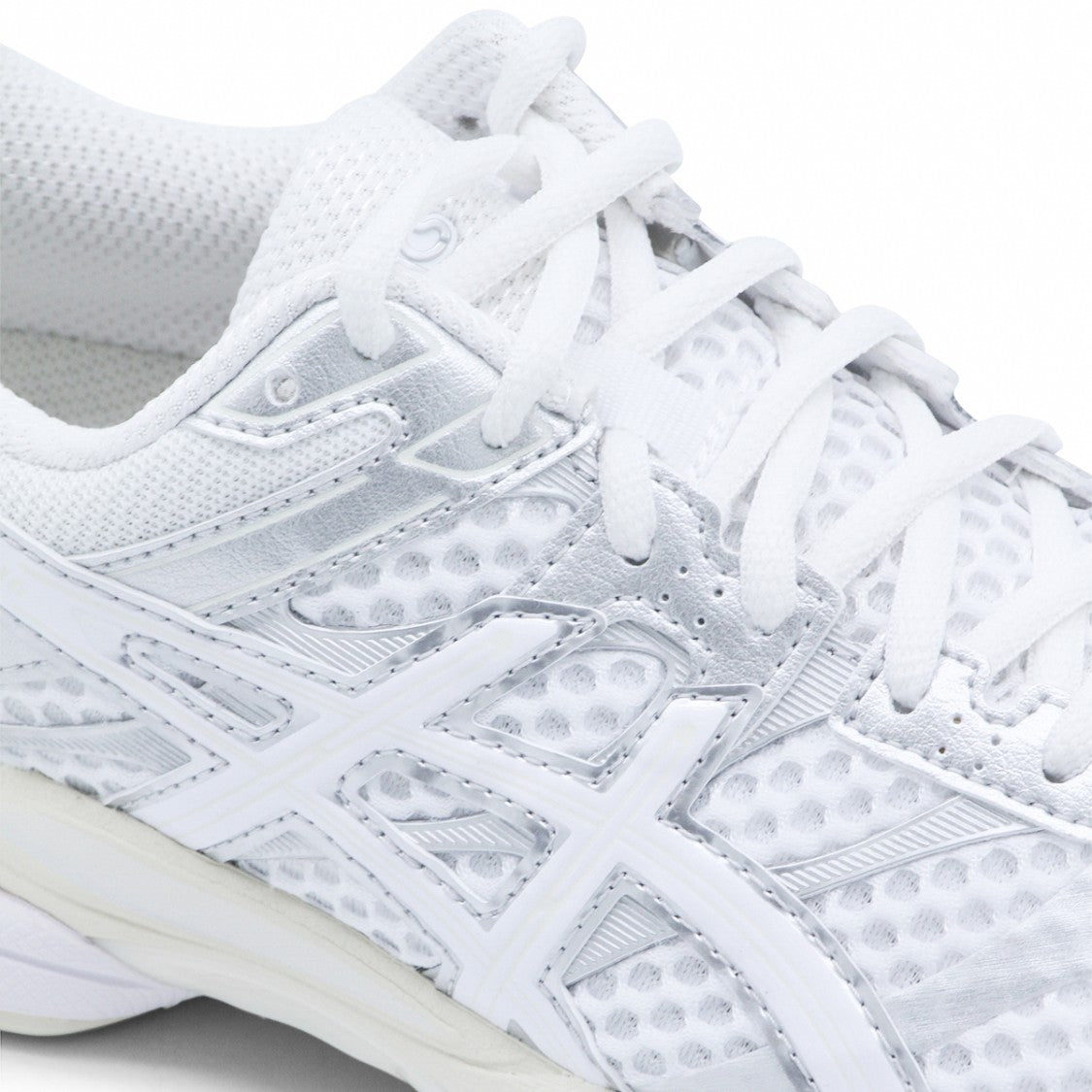 Asics Streamlined Sneakers With Light Blue