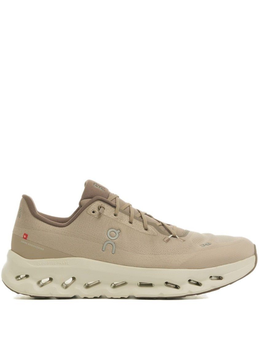 On Running Streamlined Grey Sneakers With Contrasting Sole