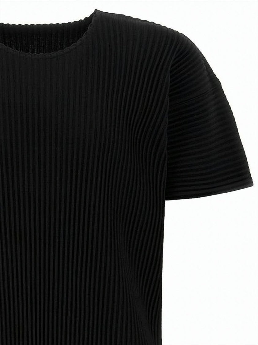 Homme Plissé Issey Miyake Pleated Black Short-Sleeve T-Shirt With Boxy Fit