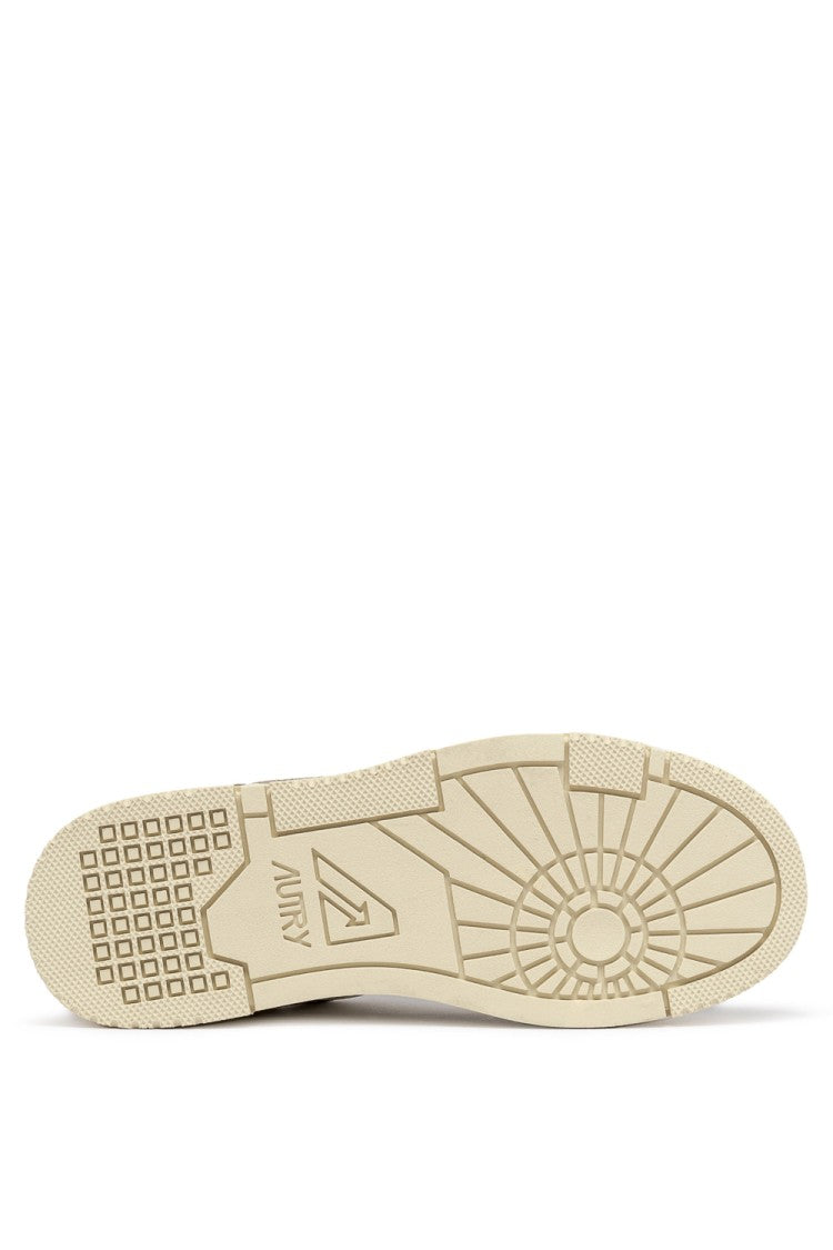 Autry Women’S Sneakers Model Clc Bronze Details