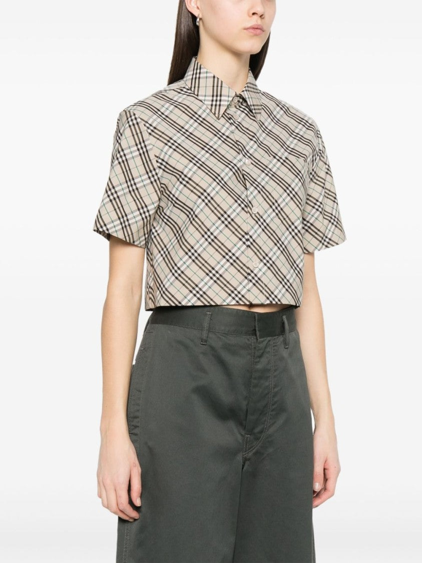 Burberry Cropped Plaid Shirt With Collared Neckline