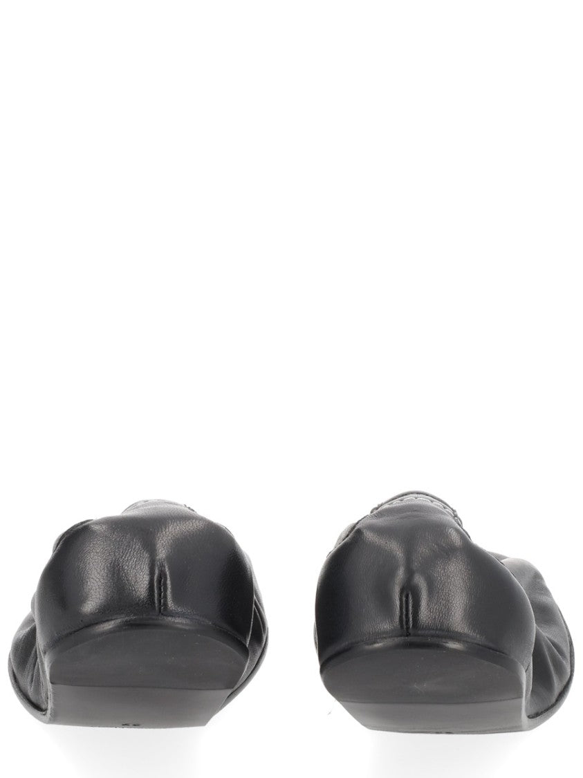 Mm6 By Maison Margiela Pointed Toe Gathered Leather Flats