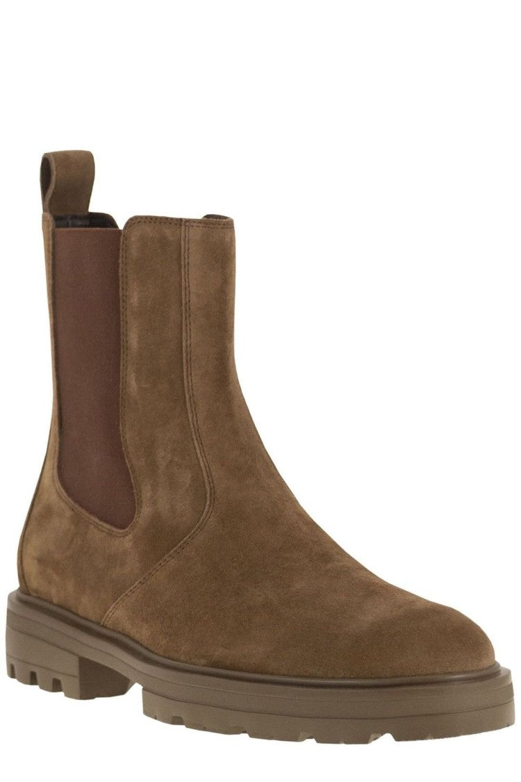 Hogan Classic Brown Leather Boots With Robust Sole And Lace-Up Front