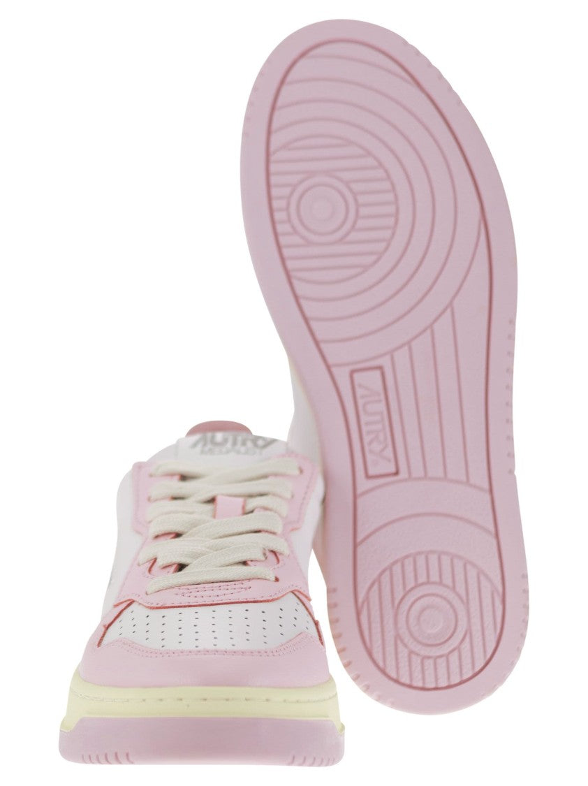 Autry Medalist Low - Two-Tone Leather Sneakers