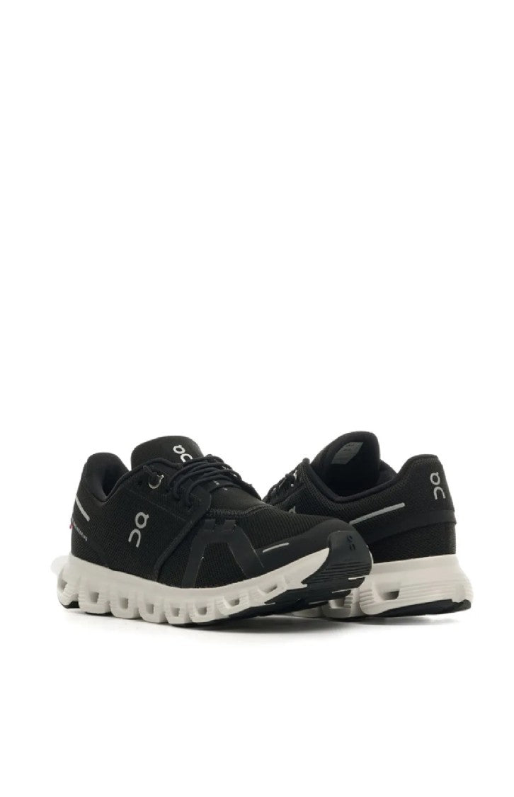 On Running Cloud 6 Black Sneakers