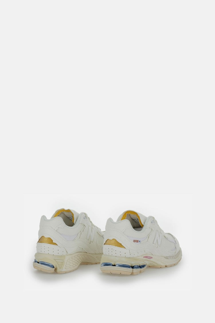 New Balance M2002 Protected Sneakers