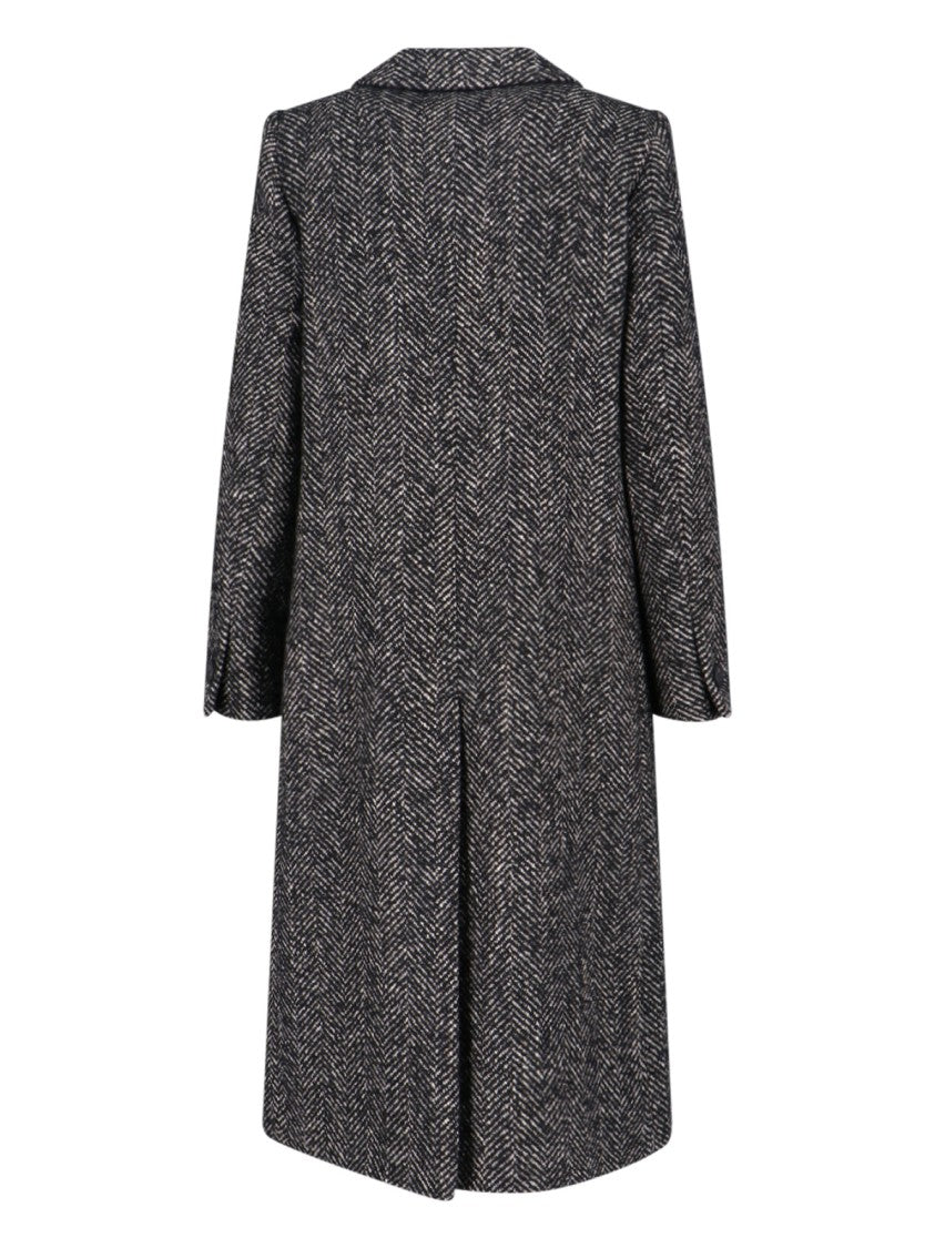 Tagliatore Tailored Black Jacket With Minimalist Aesthetic