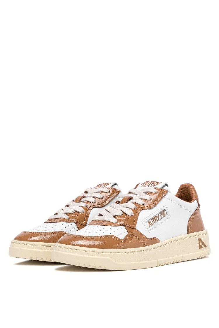 Autry Women’S Bimaterial Leather And Patent Sneakers