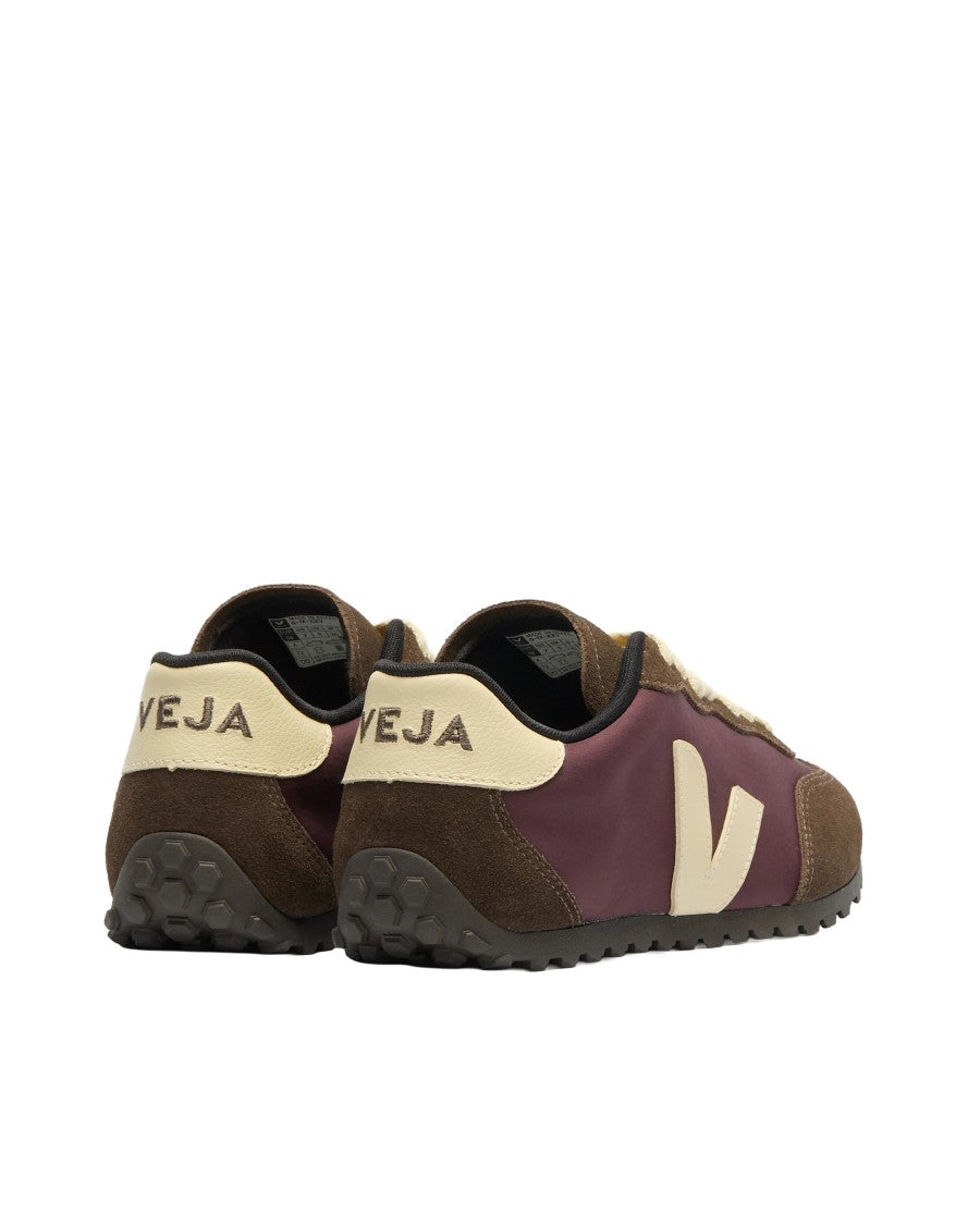 Veja Aerodynamic Sneakers With Jagged Sole And Suede Accents