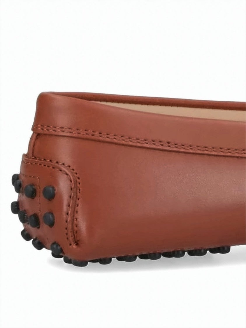 Tod's Polished Leather Loafer With Classic Penny Strap