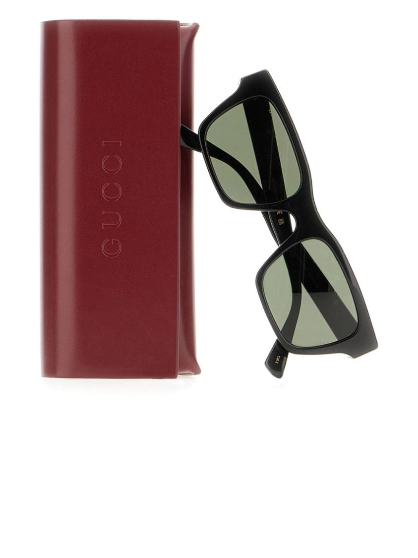 Gucci Curved Arm Sunglasses With Logo Plaque