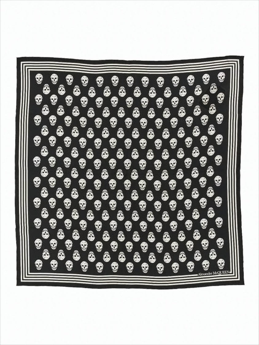 Alexander Mcqueen Rectangular Silk Scarf With Skull Pattern