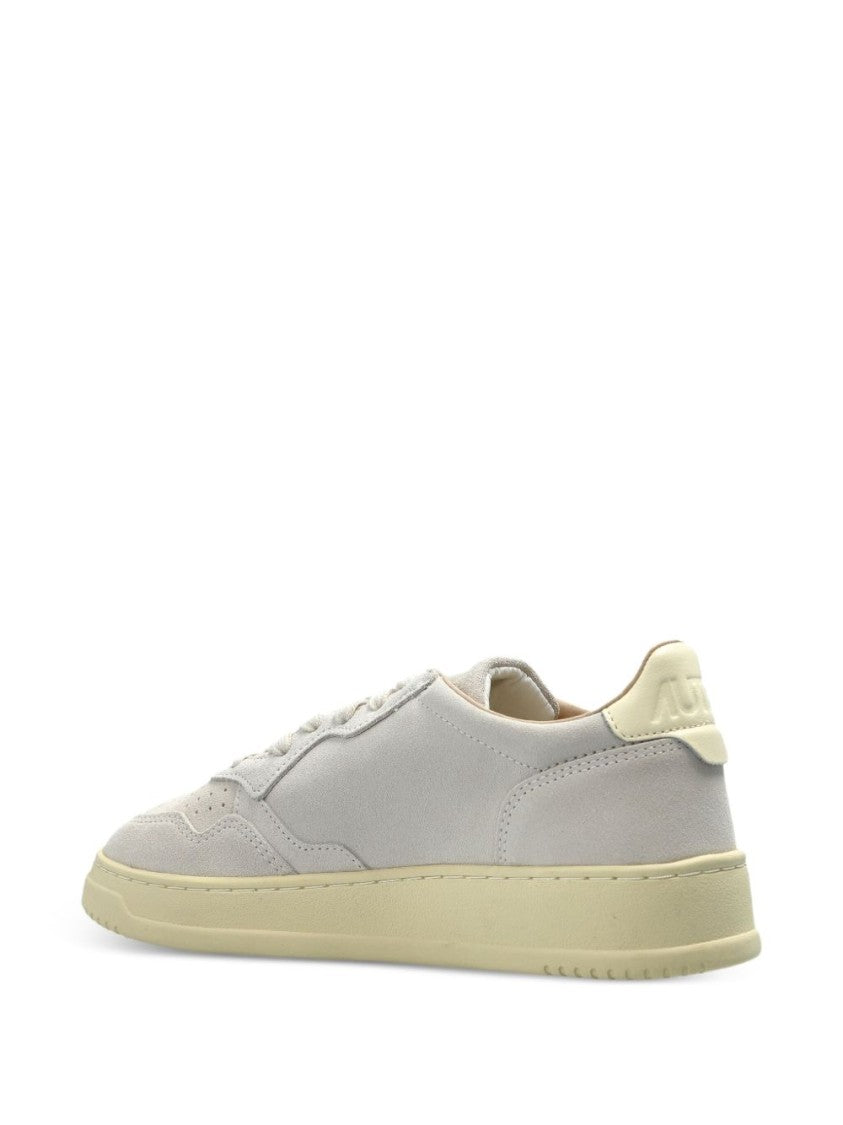 Autry Light Grey Sneakers With Tonal Stitching